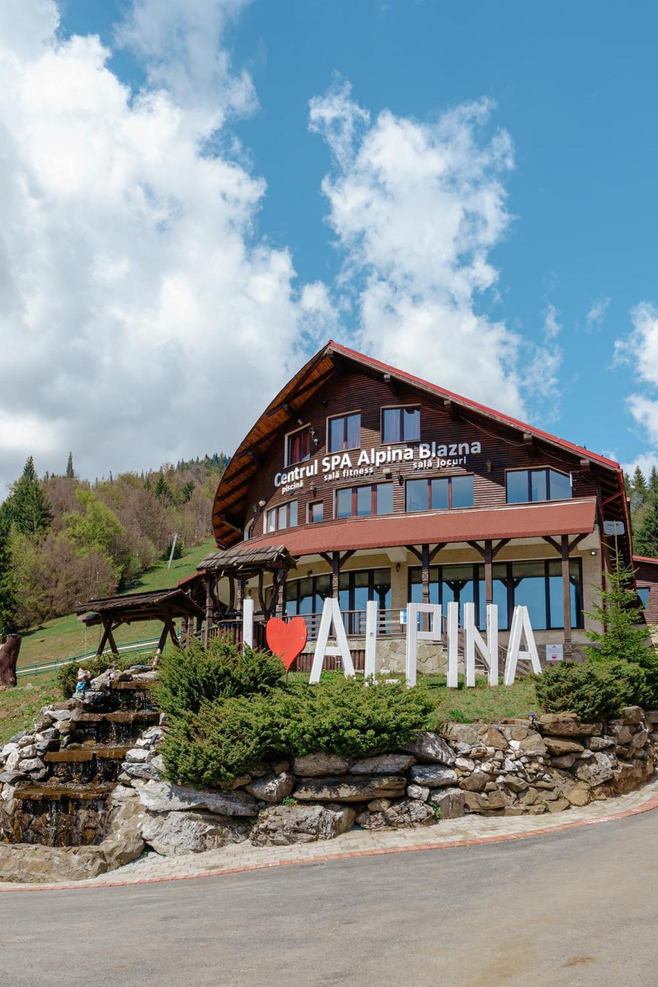 Complex Turistic Alpina Blazna Sant酒店 外观 照片